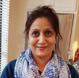 Meet your Posher, Monika